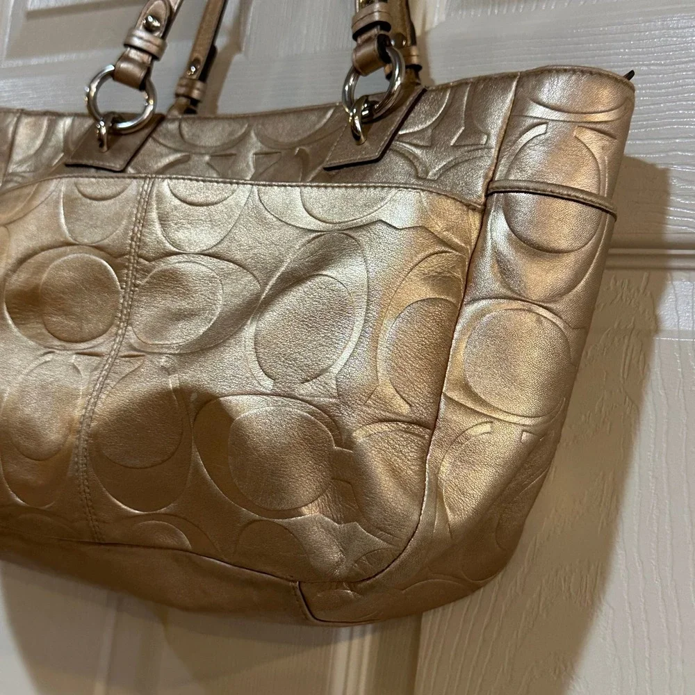 Coach Metallic Gold Leather Signature C‎ Embossed Tote Shoulder Bag Handbag